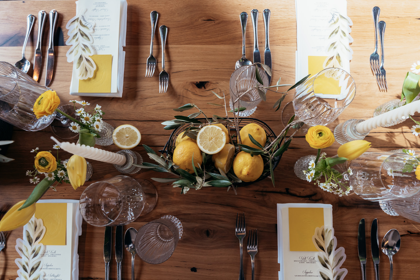 Floristik & Deko für Hochzeit in Tirol mit Italien Vibes